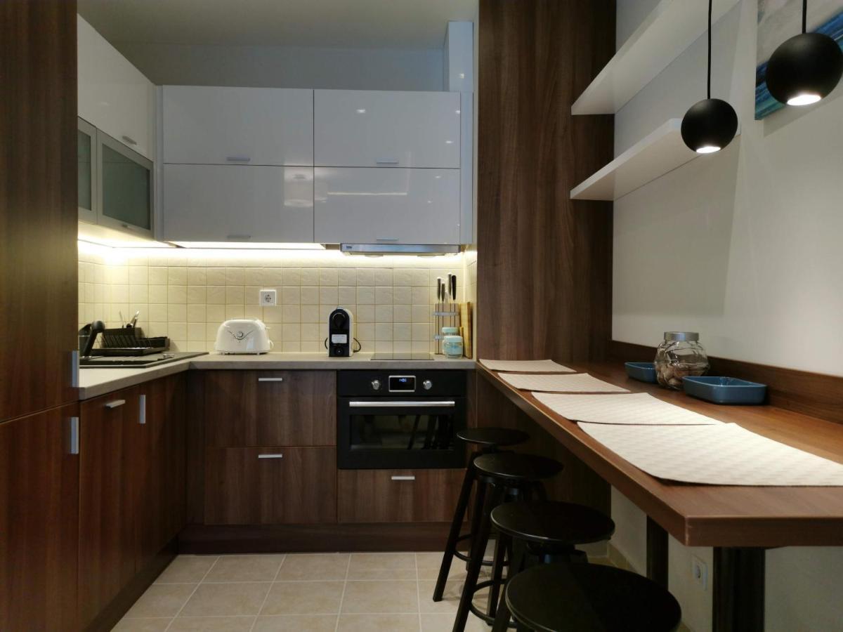 Luna Apartment Boedapest Buitenkant foto